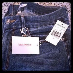 Good American Straight Leg Staggered Hem Jeans